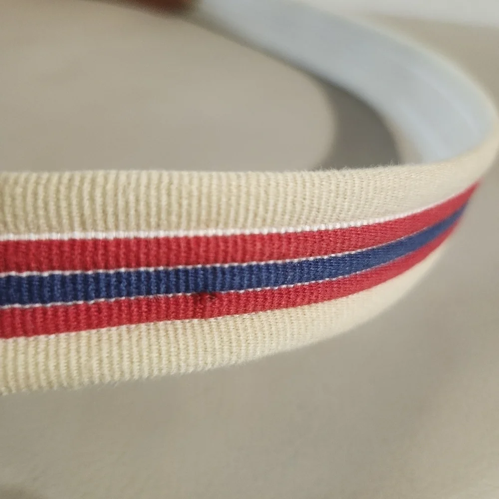 Dooney and Bourke Vintage Women’s cloth belt size 40